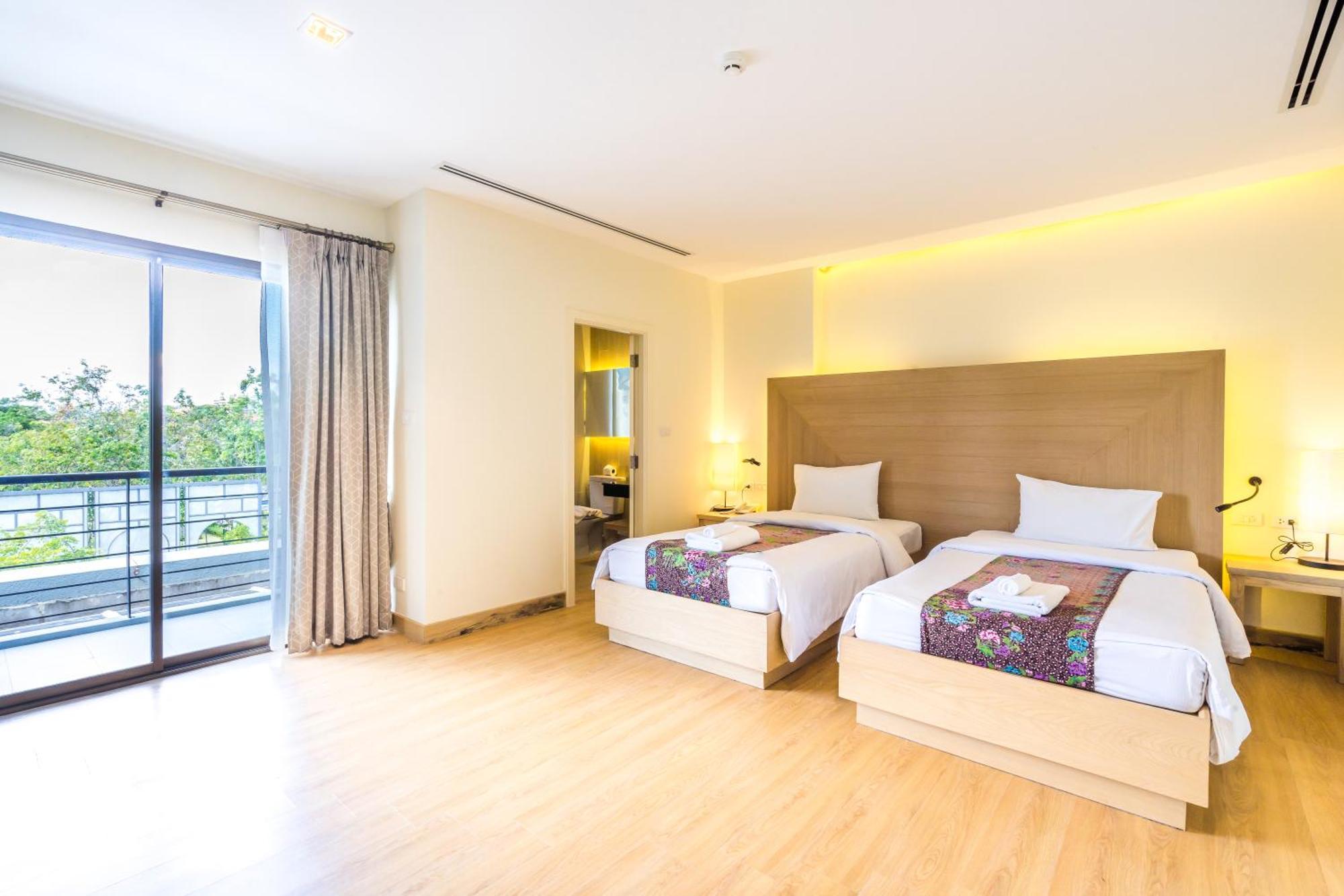 Deluxe Double or Twin Room
