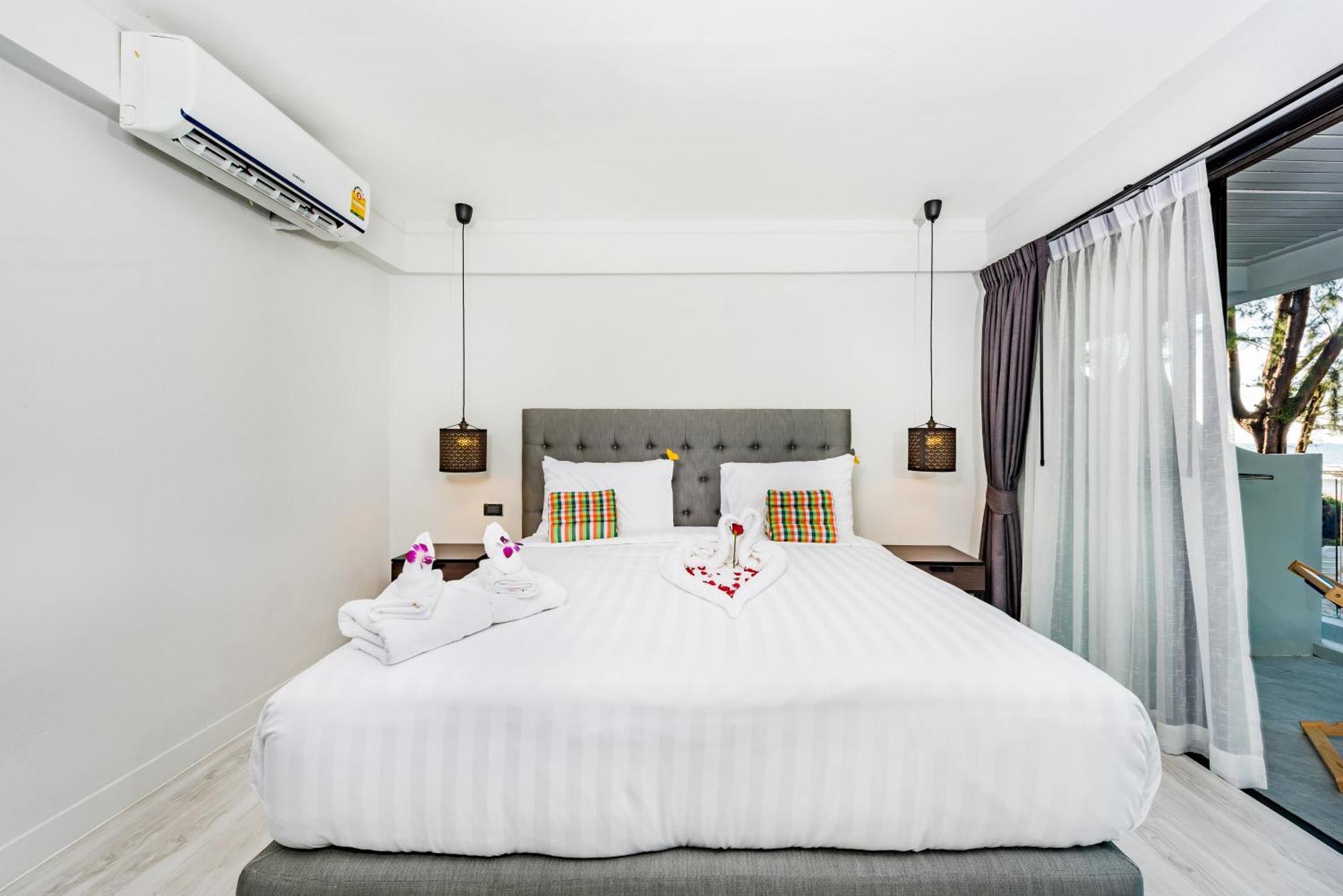 Superior Double or Twin Room Sea View