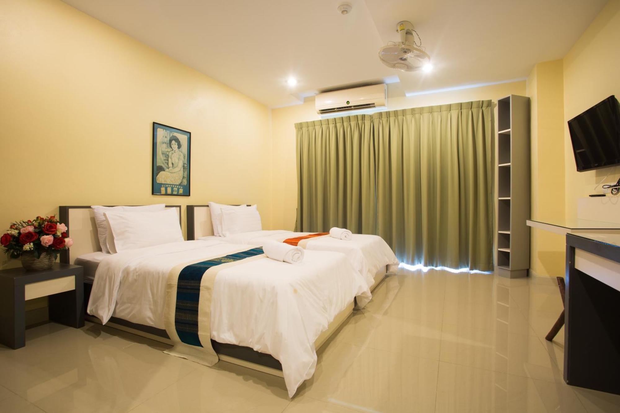 Twin Room,1227475457:JPEG