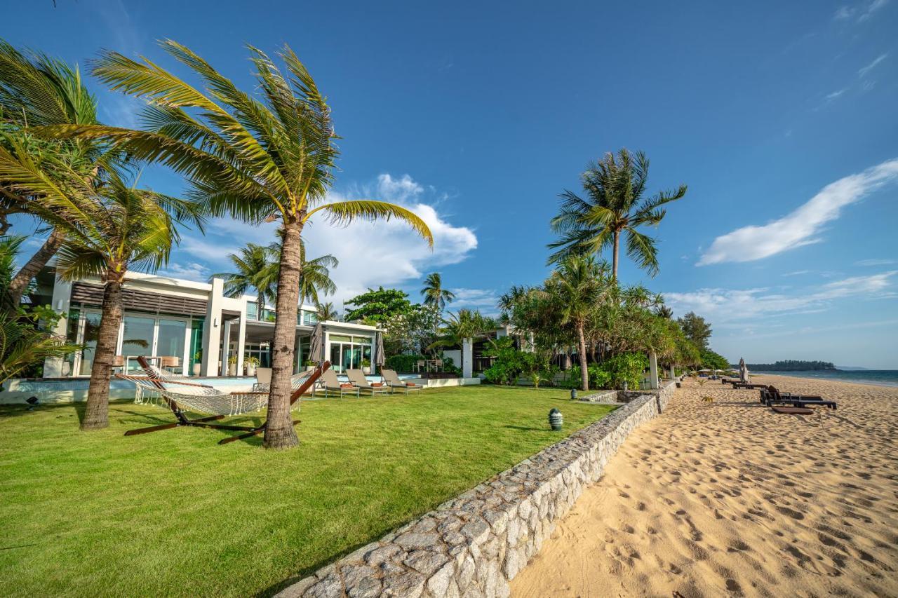 Villa de 4 dormitorios - Frente a la playa