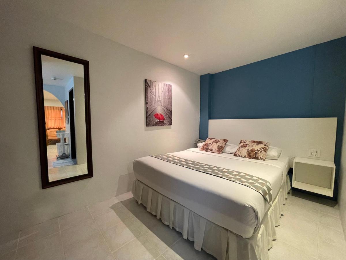 Deluxe Family Suite,1327741301:JPEG