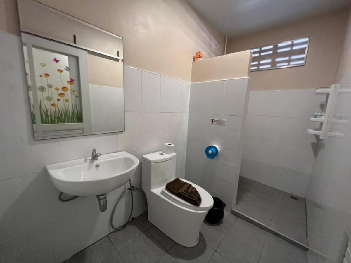 Double Room,843323477:JPEG