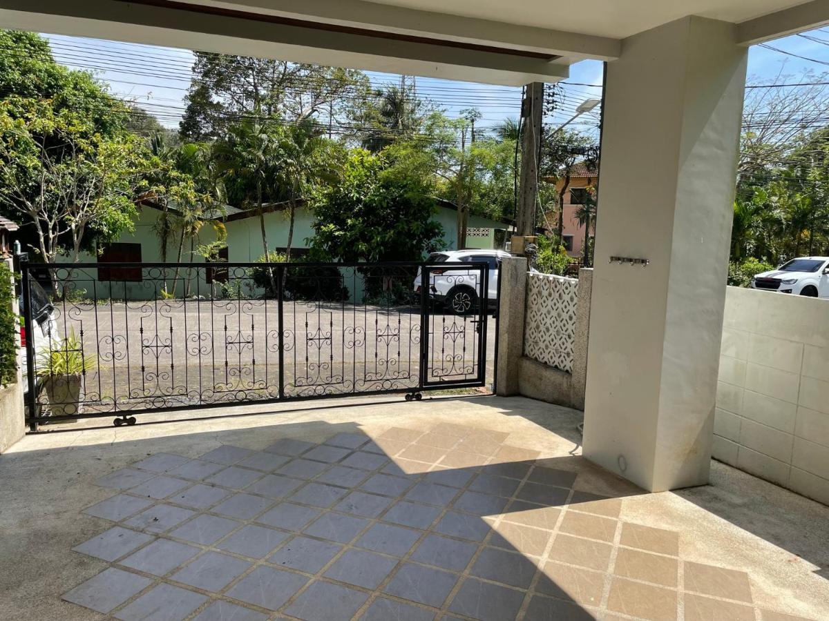 Two-Bedroom House,1347384362:JPEG