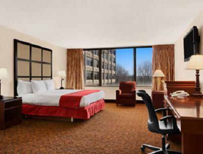Deluxe Suite für 4 Personen (4 Erwachsene + 2 Kinder)