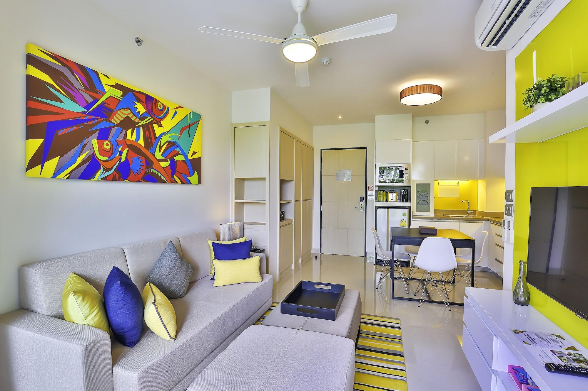 One-Bedroom Suite,1445962006:JPEG