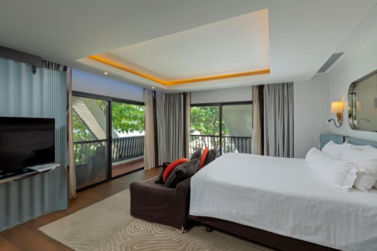 Beachfront Suite,1499025247:JPEG