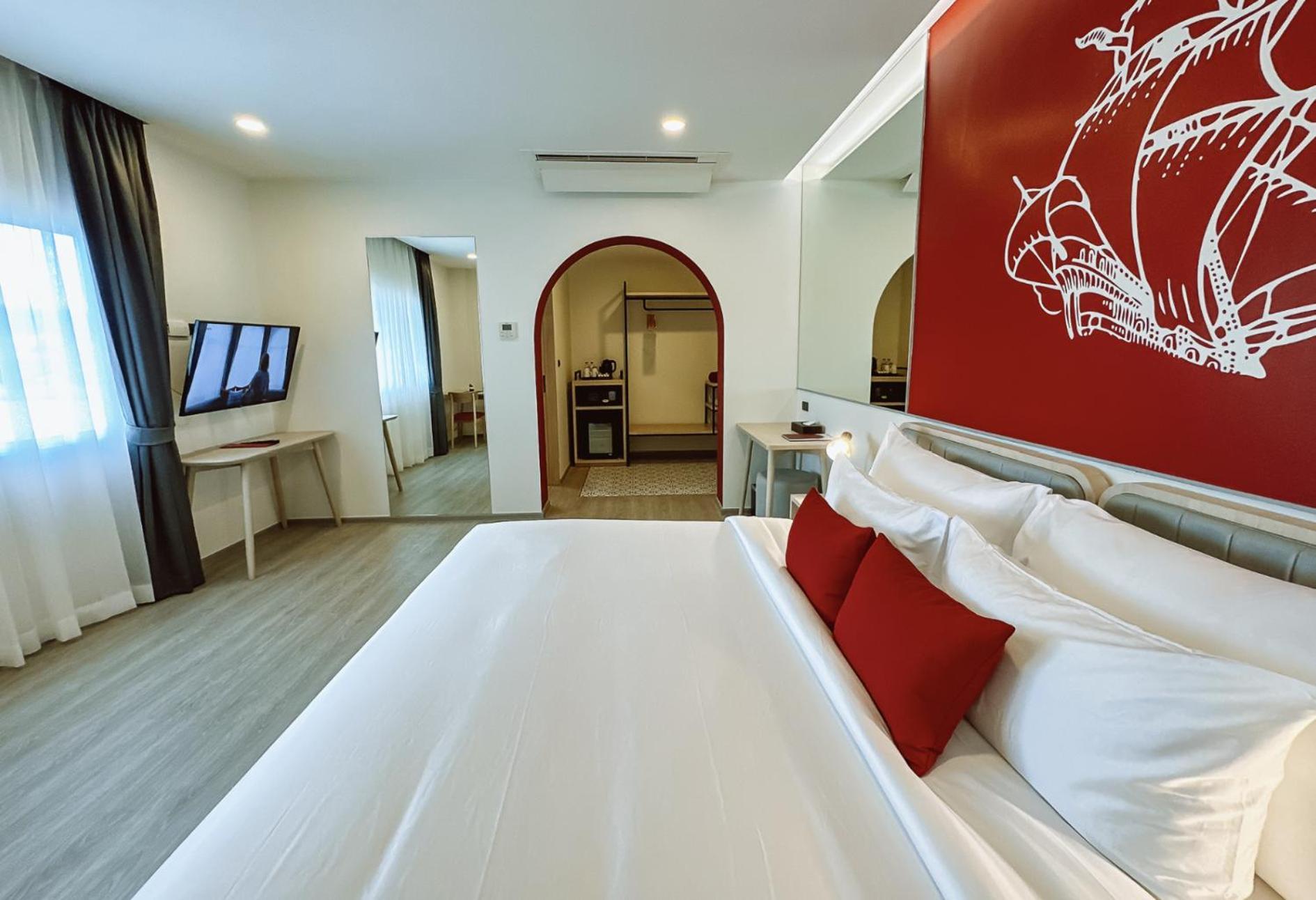 Superior Double Room,1558368397:JPEG