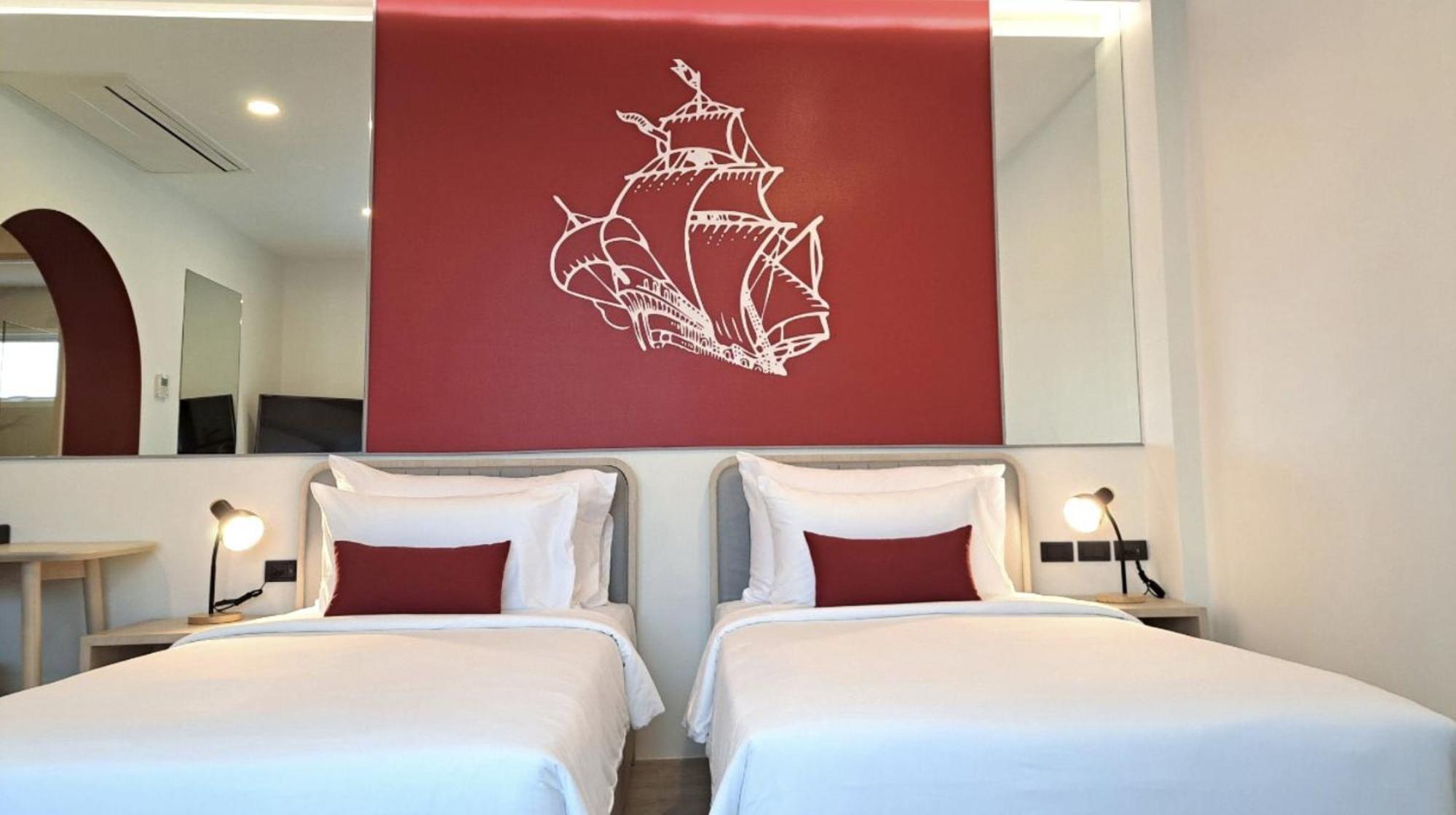 Superior Twin Room,1558368682:JPEG