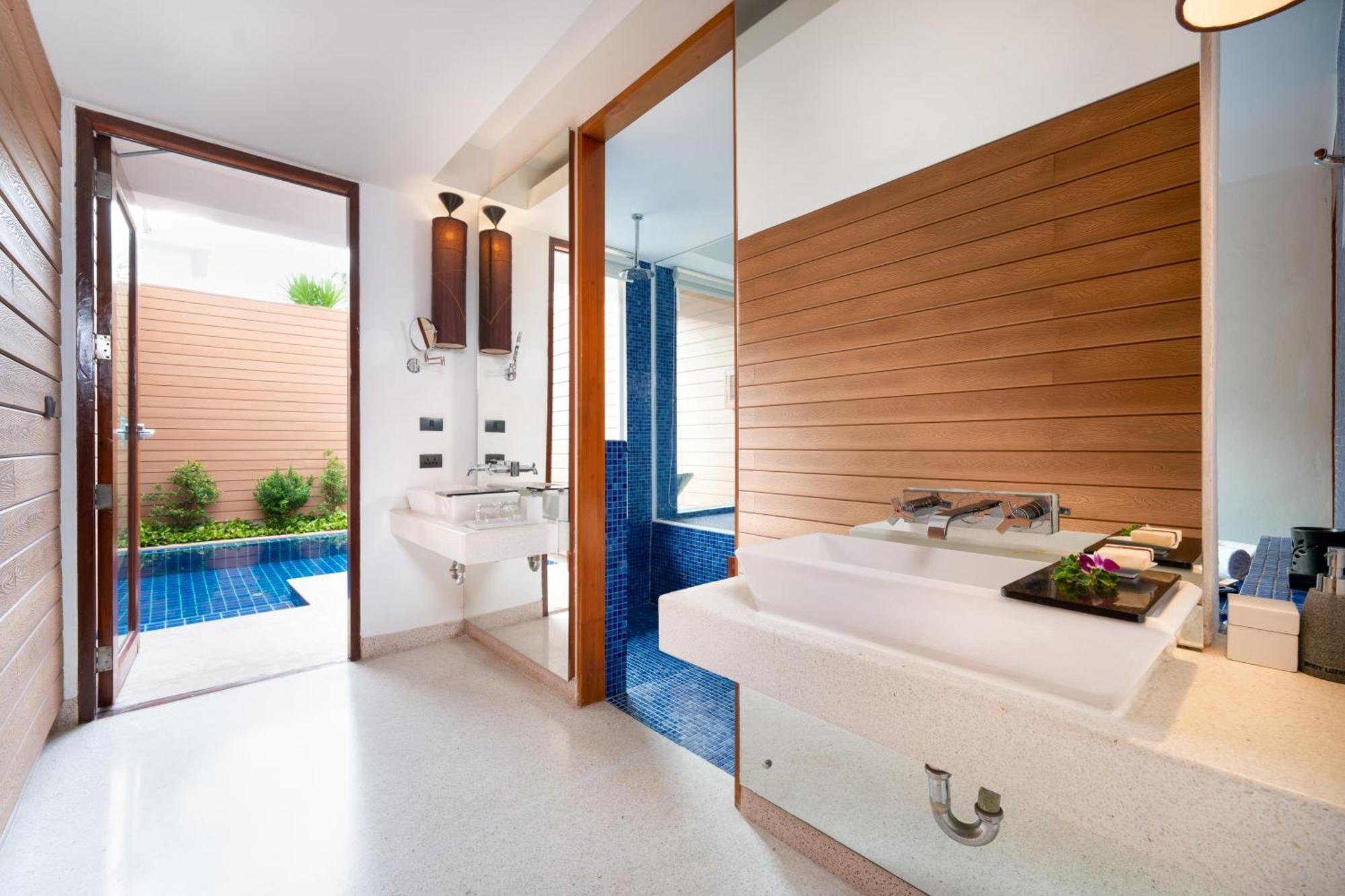 Pool Villa loft Daily Complimentary Minibar