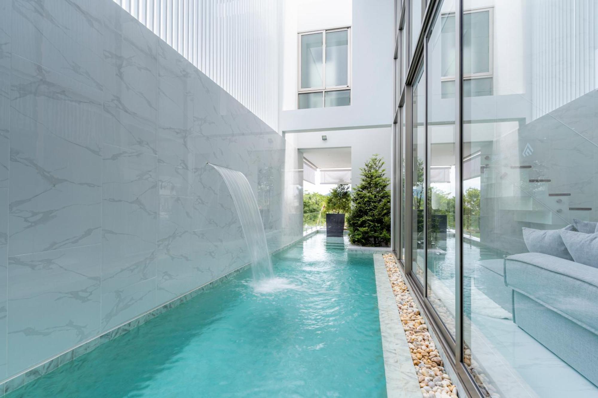 Villa con piscina privada