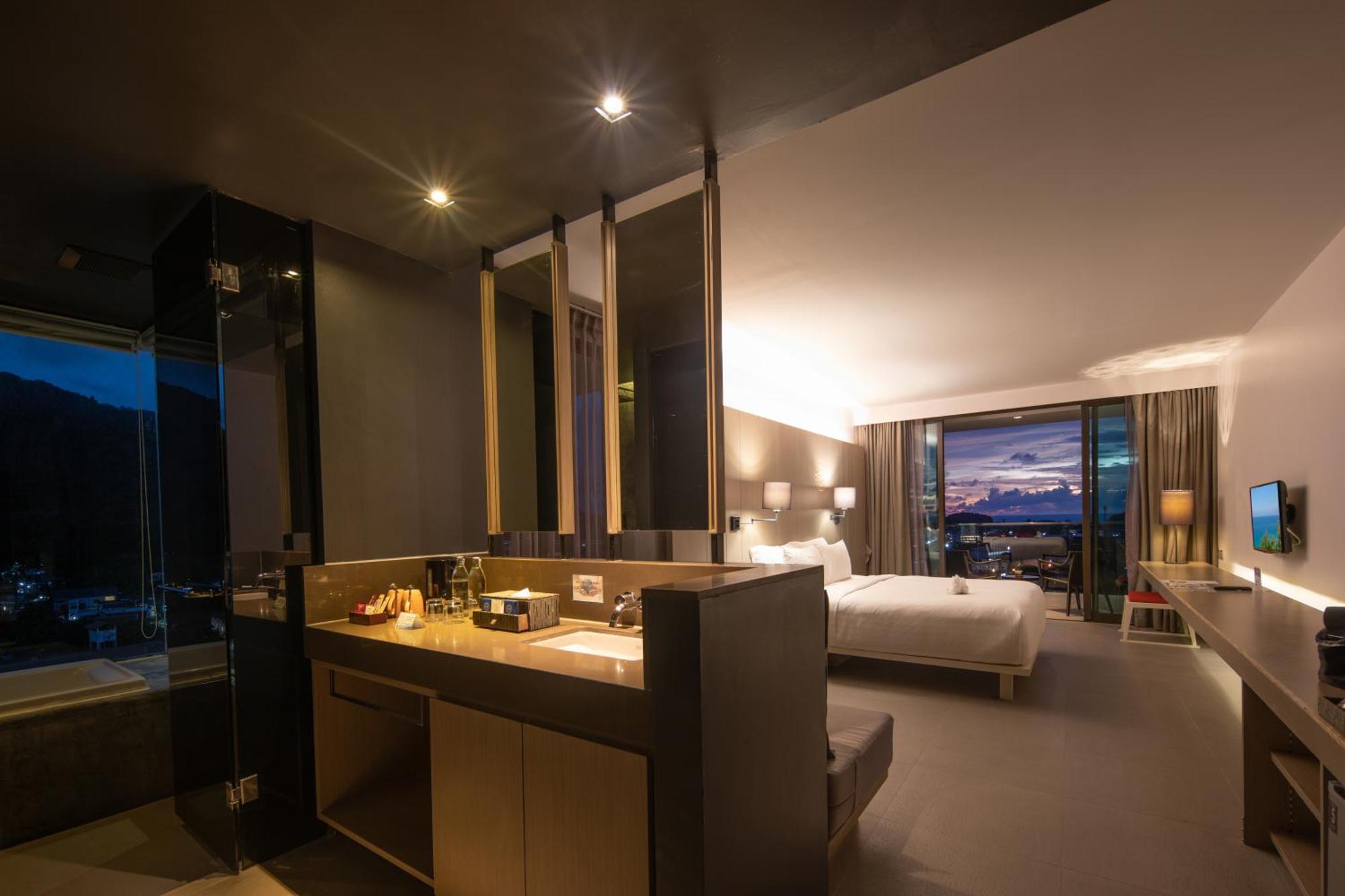 Deluxe Double Sea View
