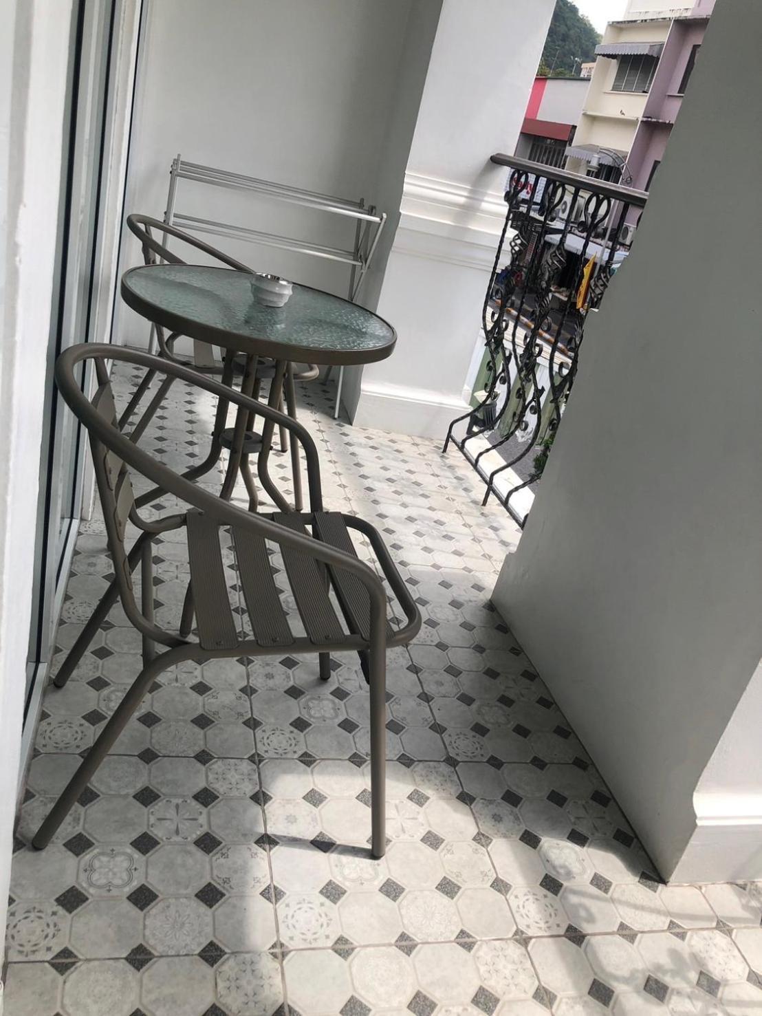 Premium Deluxe 2 Twin City View Balcony
