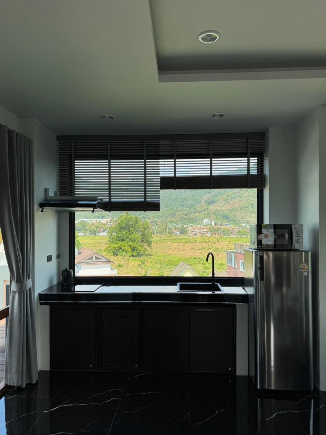 Studio Balcony