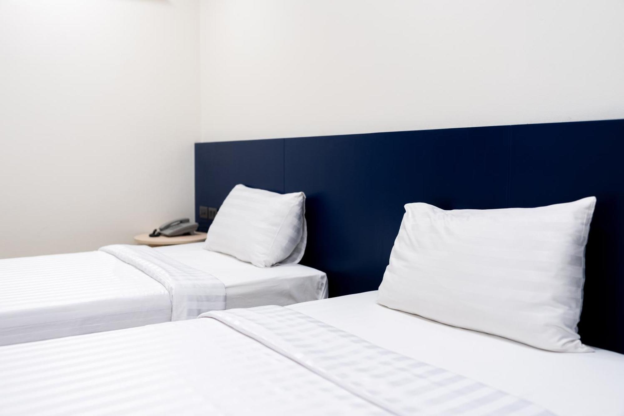 Large Double or Twin Room