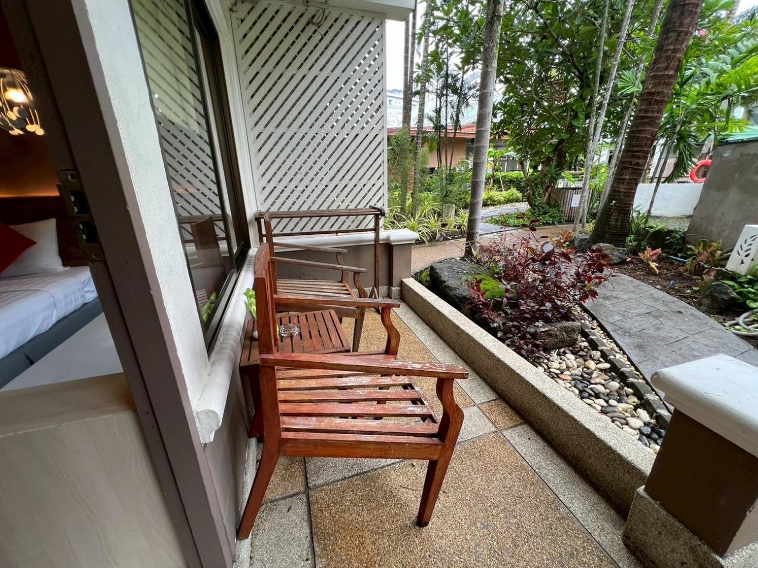 Deluxe Oasis Double or Twin Room