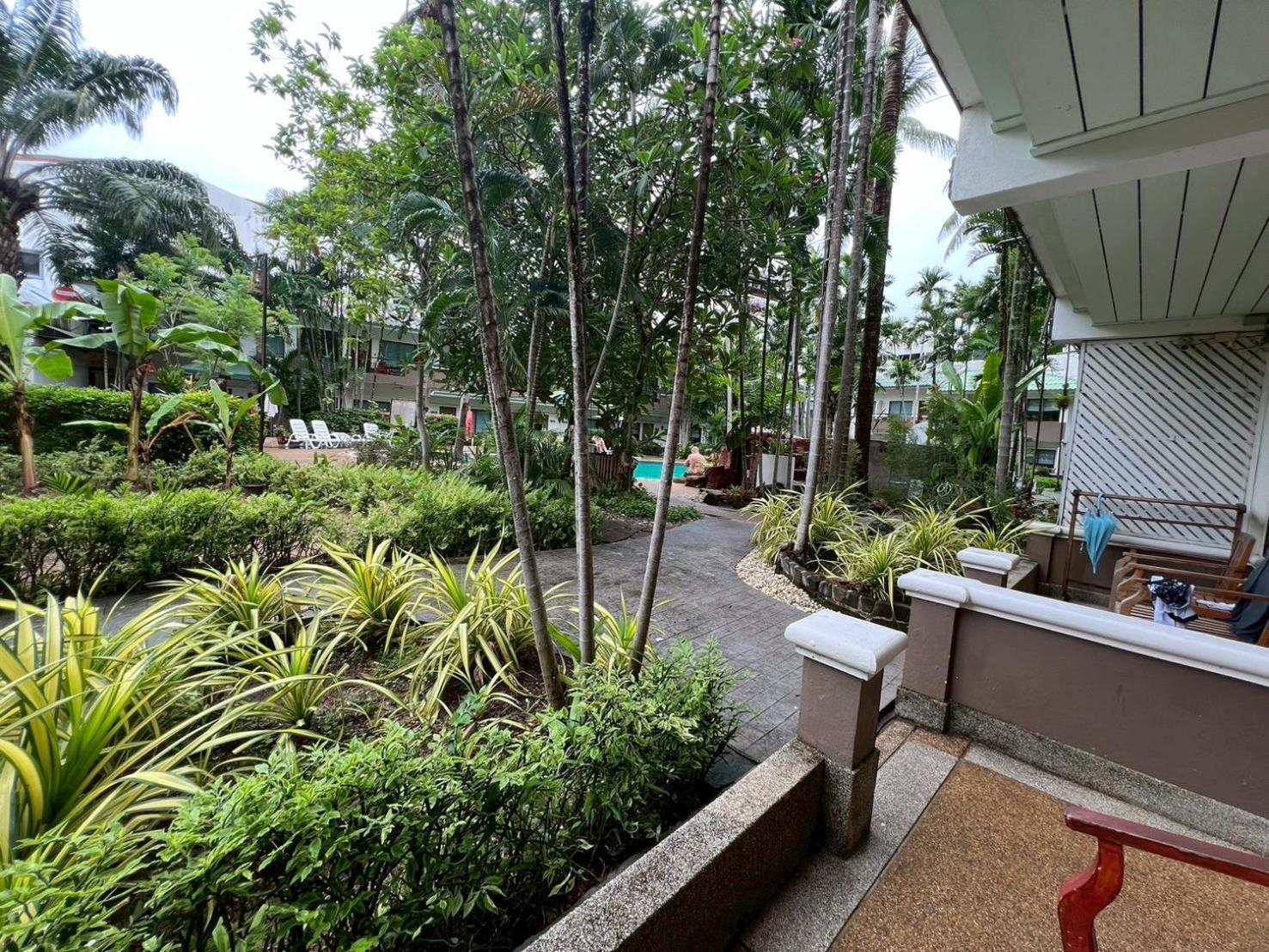 Deluxe Oasis Double or Twin Room