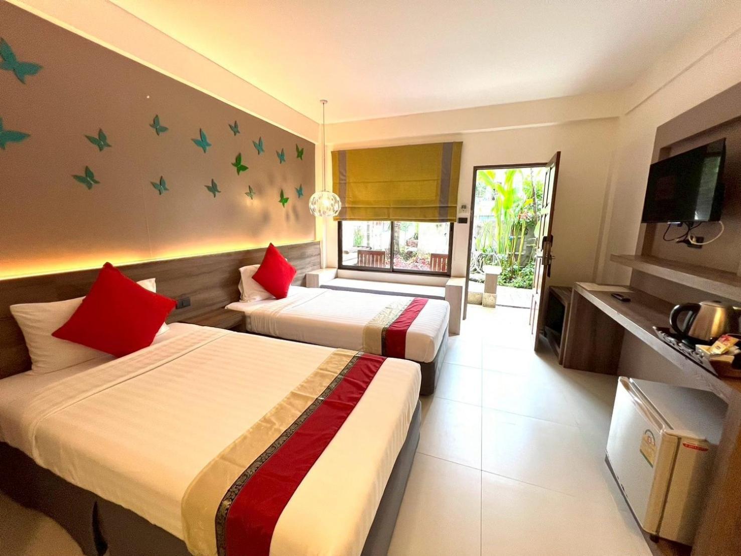 Deluxe Oasis Double or Twin Room