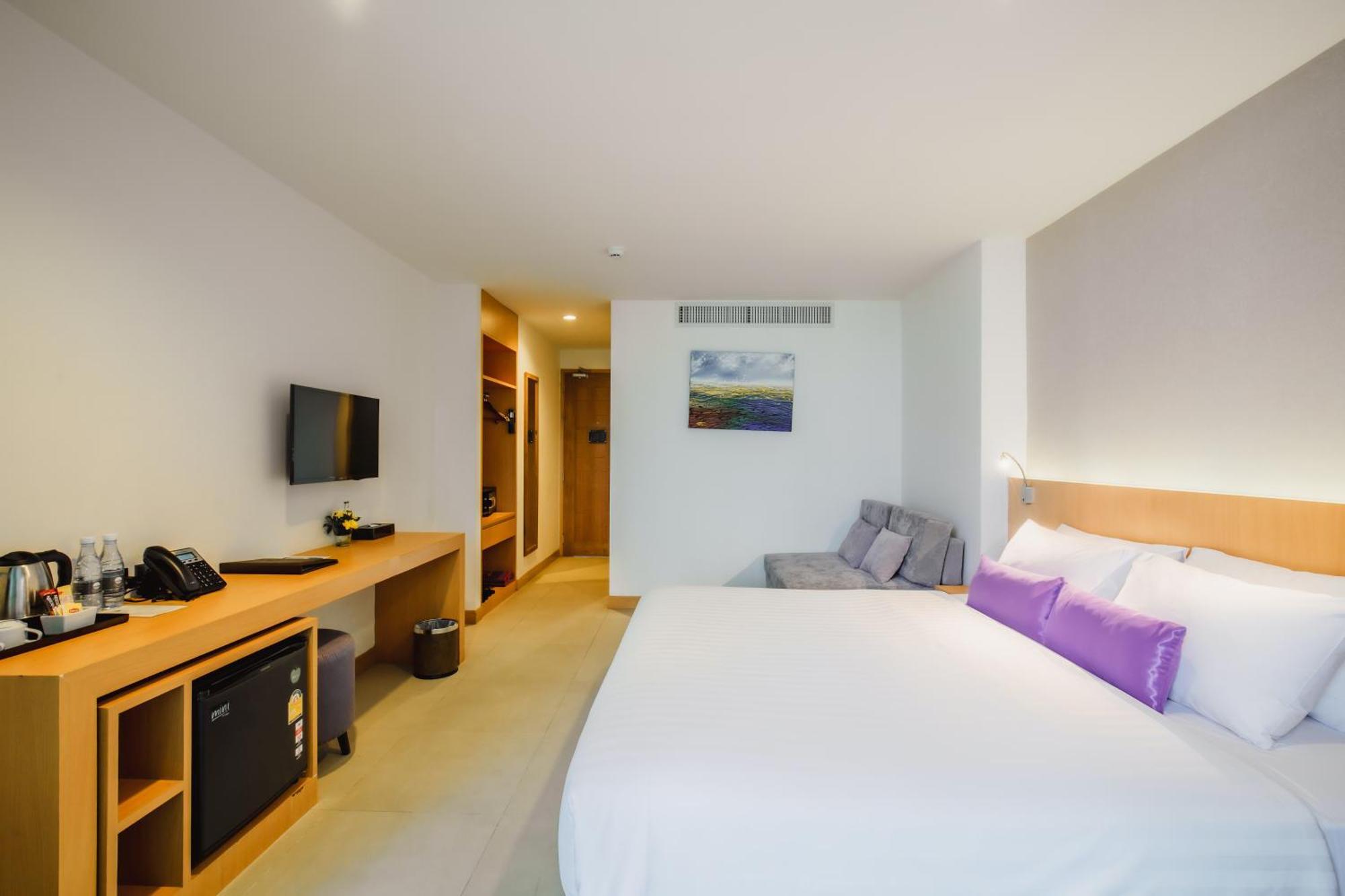 Superior King Room