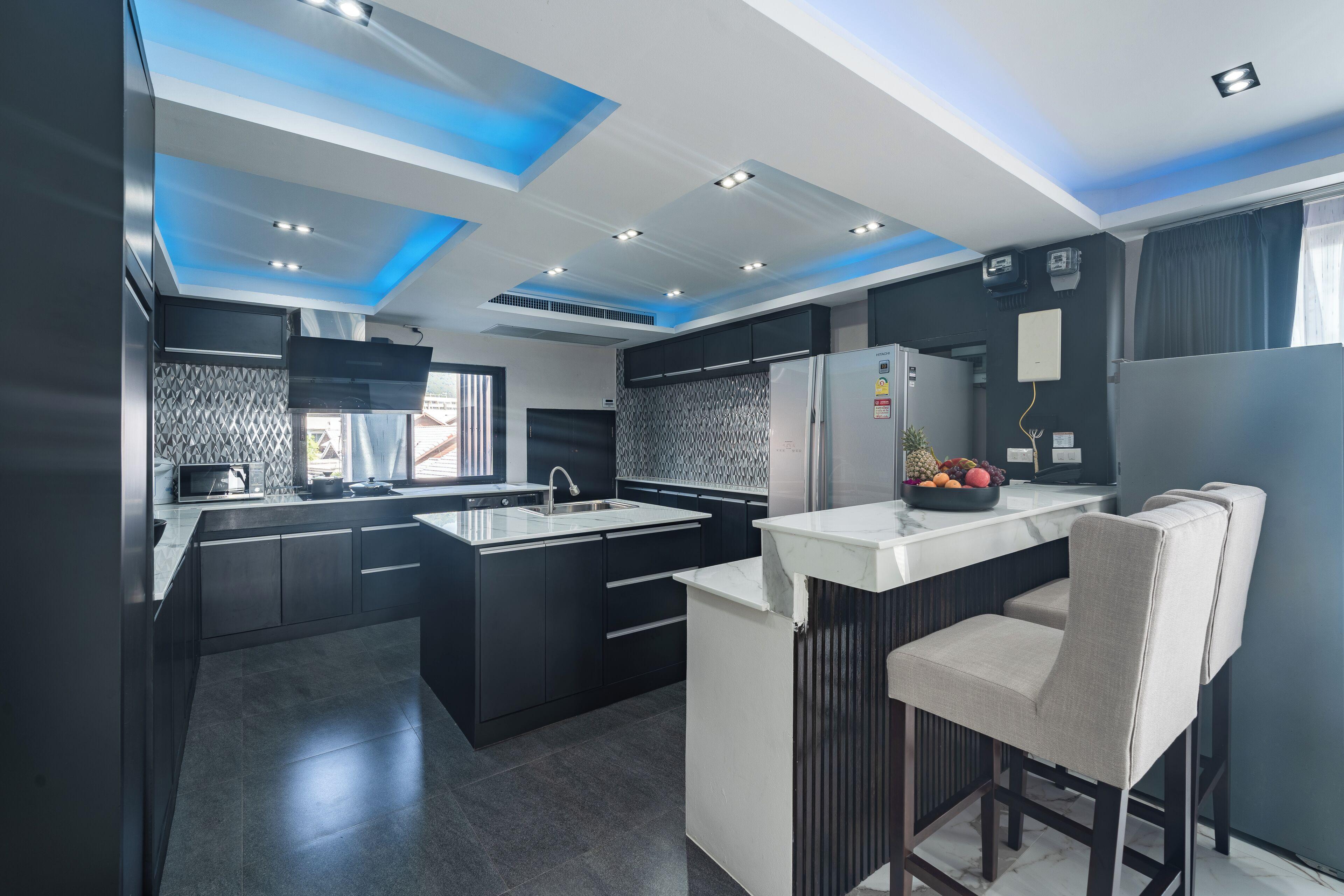Three-Bedroom Apartment Ocean View