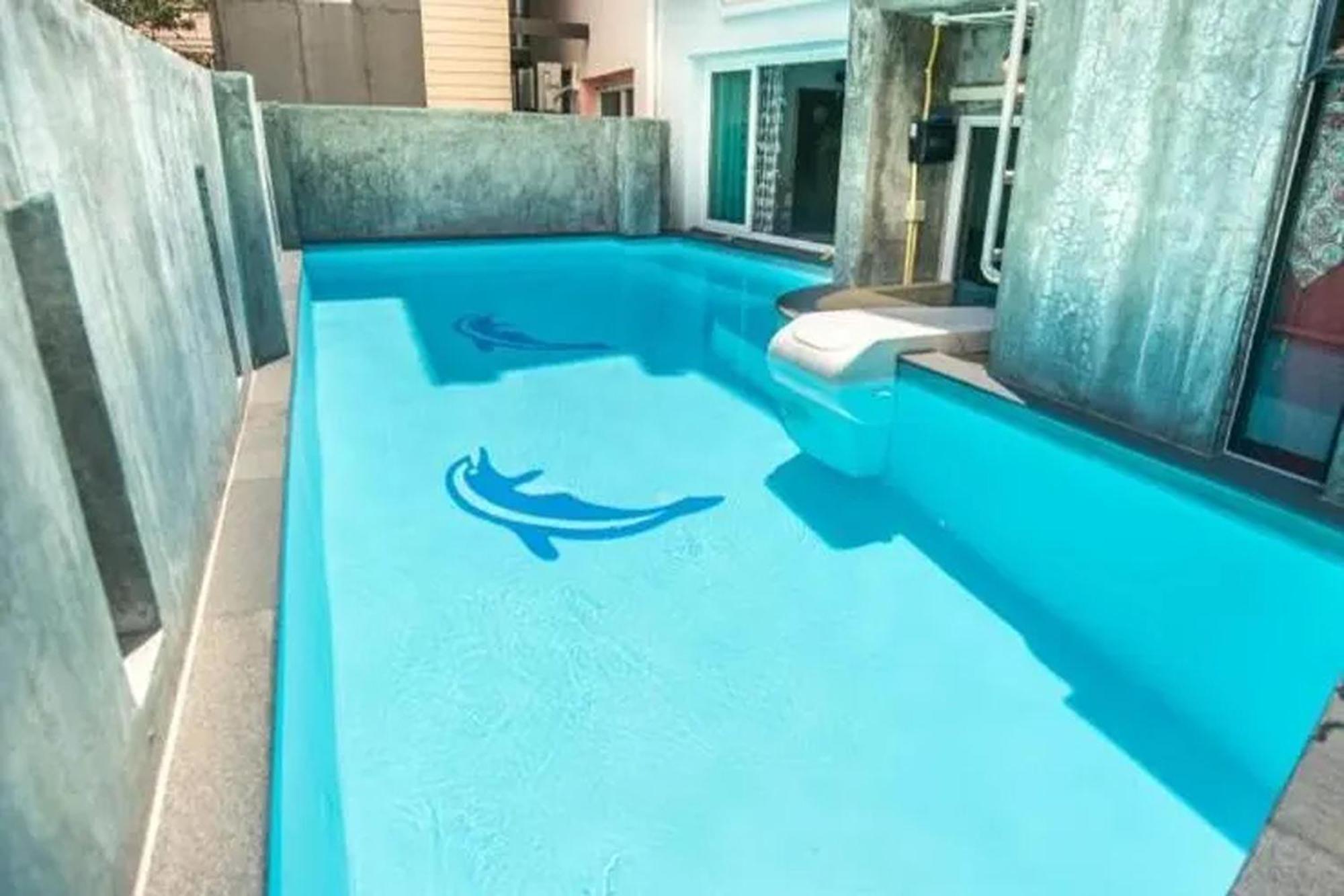 Quarto Deluxe com Acesso à Piscina