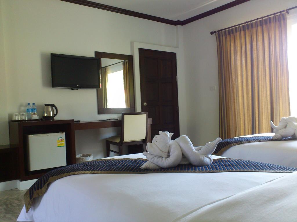 Deluxe Double or Twin Room