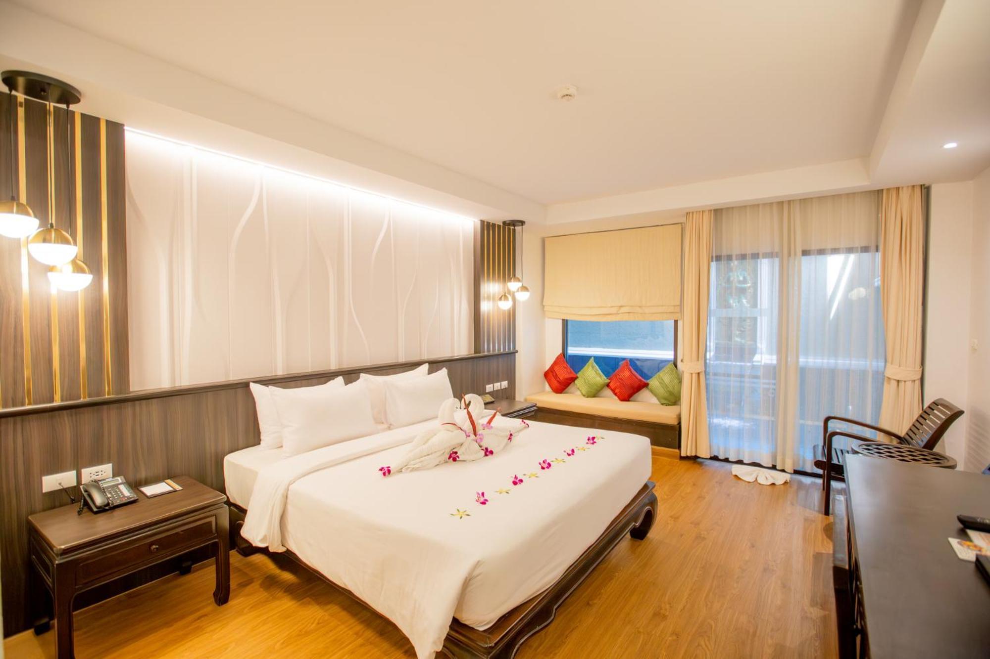 Deluxe Double or Twin Room Outdoor Jacuzzi