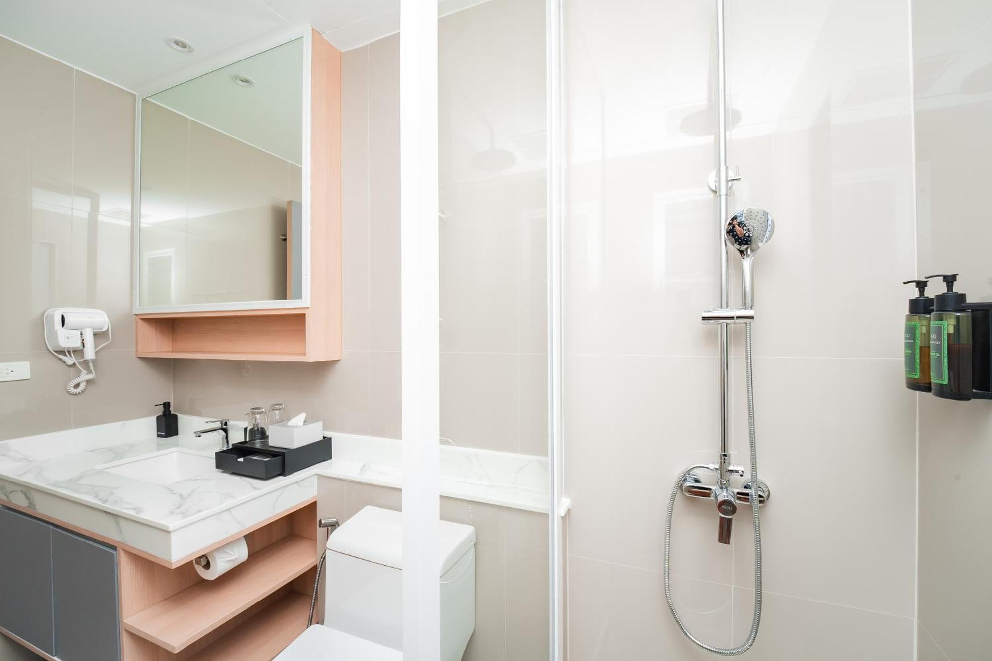 Deluxe Double or Twin Room Garden View