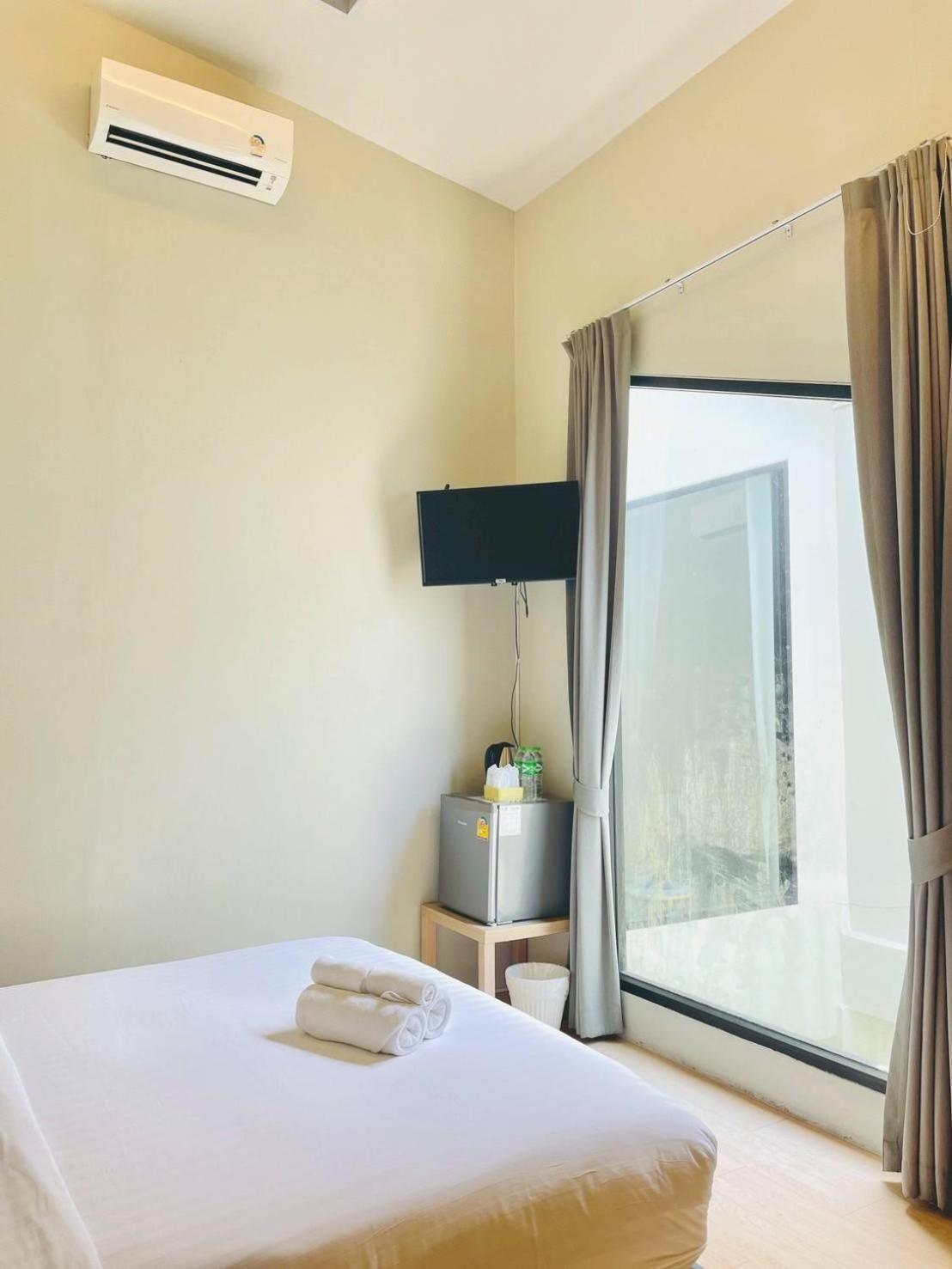 Executive Triple Room