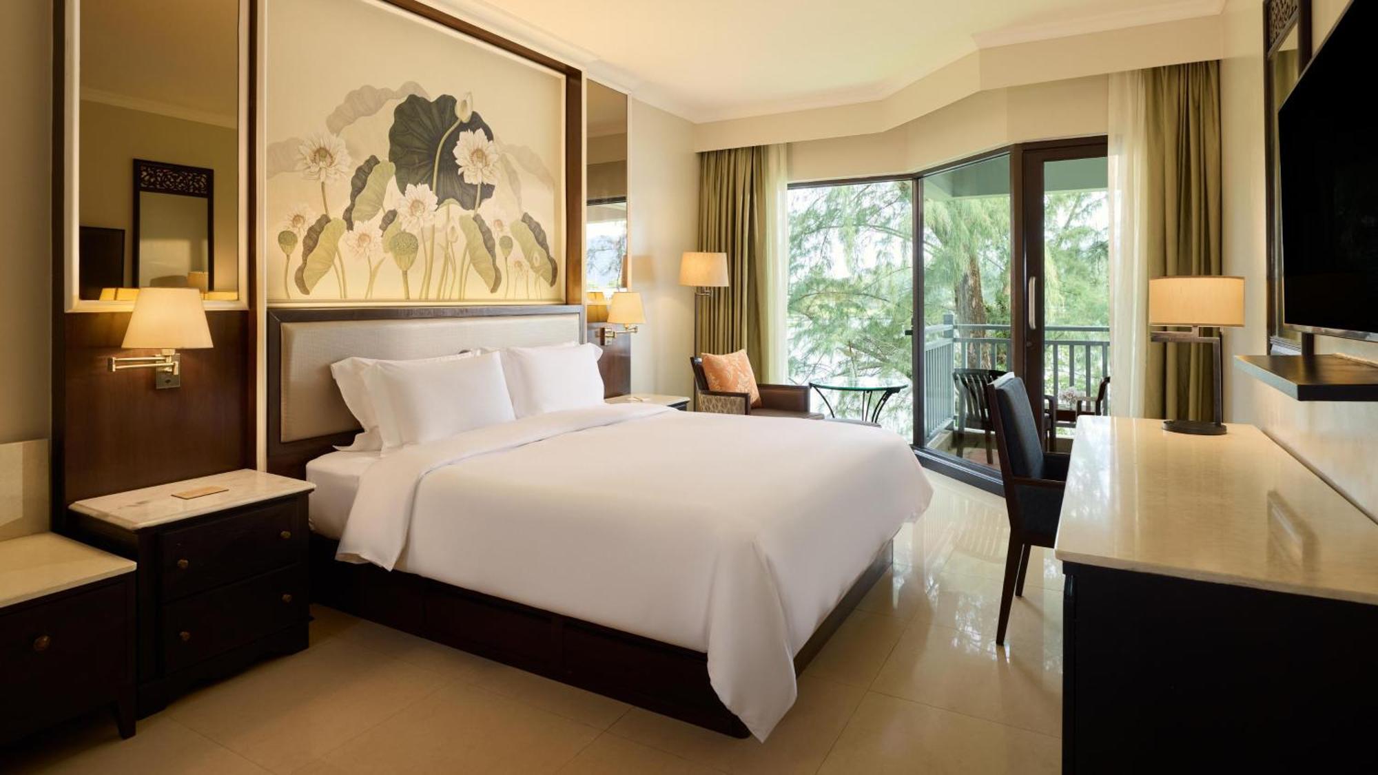 Deluxe Lagoon View King