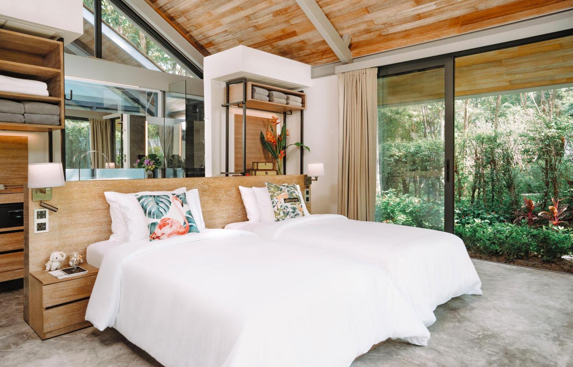 Three-Bedroom Oceanview Private Pool Villa
