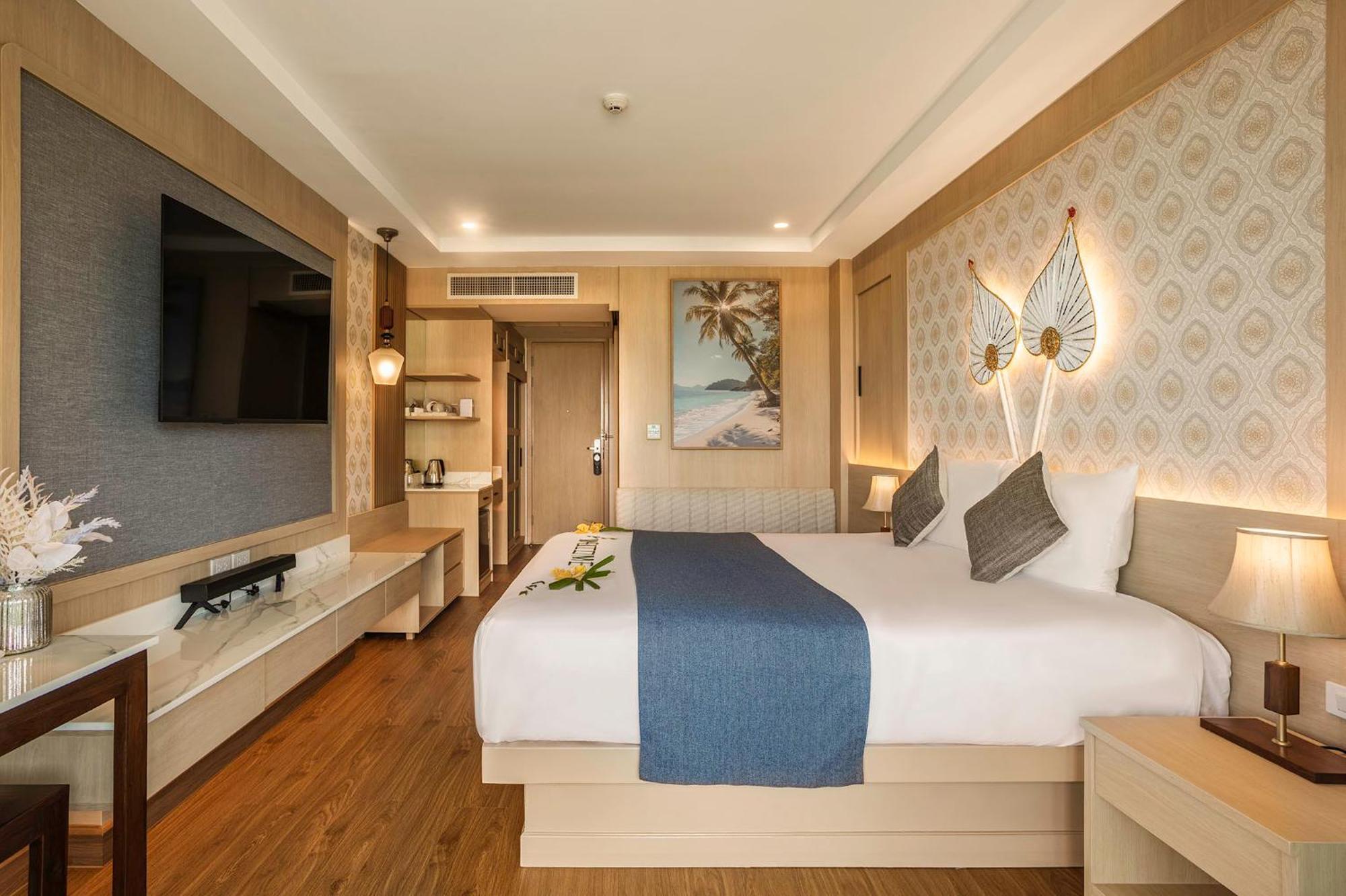 Deluxe Double or Twin Room Balcony
