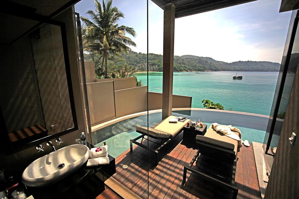 Grand Private Pool Suite