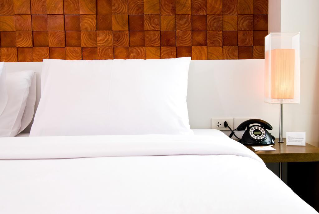 Deluxe Double Room,324279055:JPEG