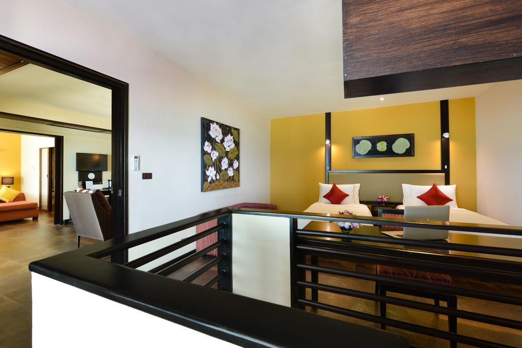 Two-Bedroom Suite Direct Beach Access