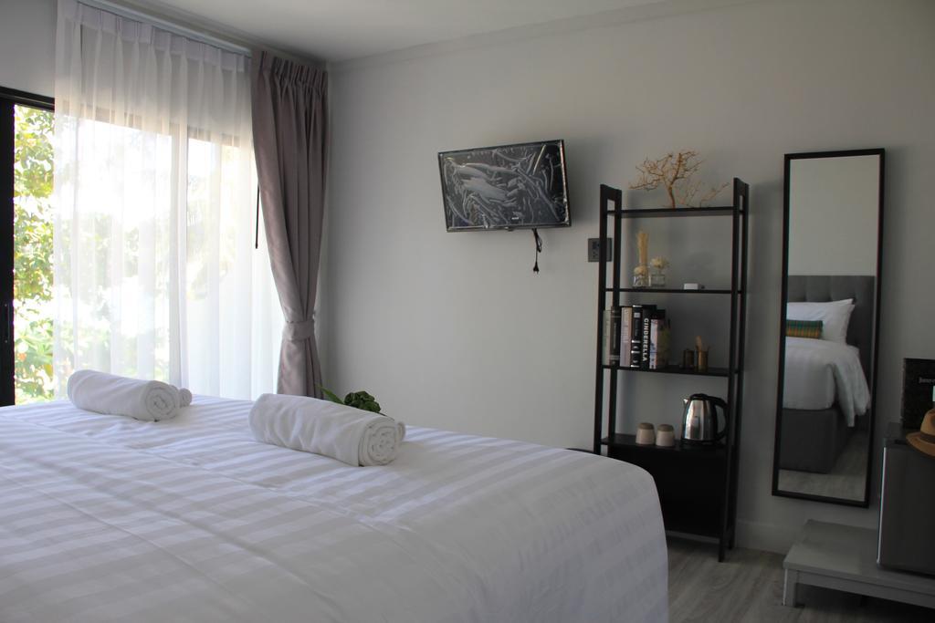 Superior Double or Twin Room Sea View