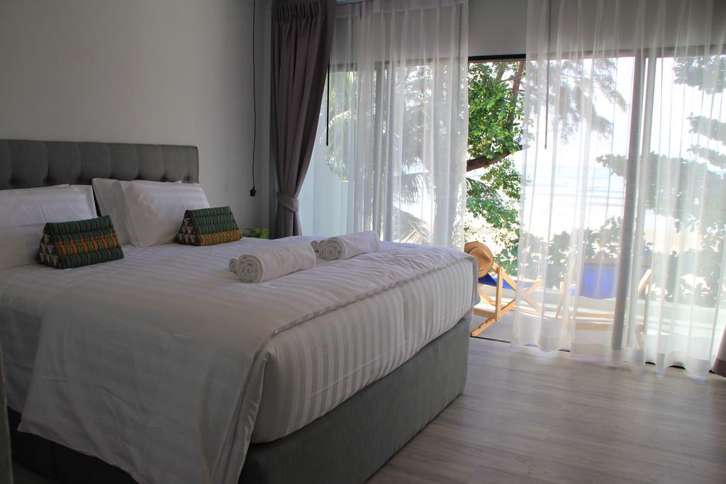 Superior Double or Twin Room Sea View