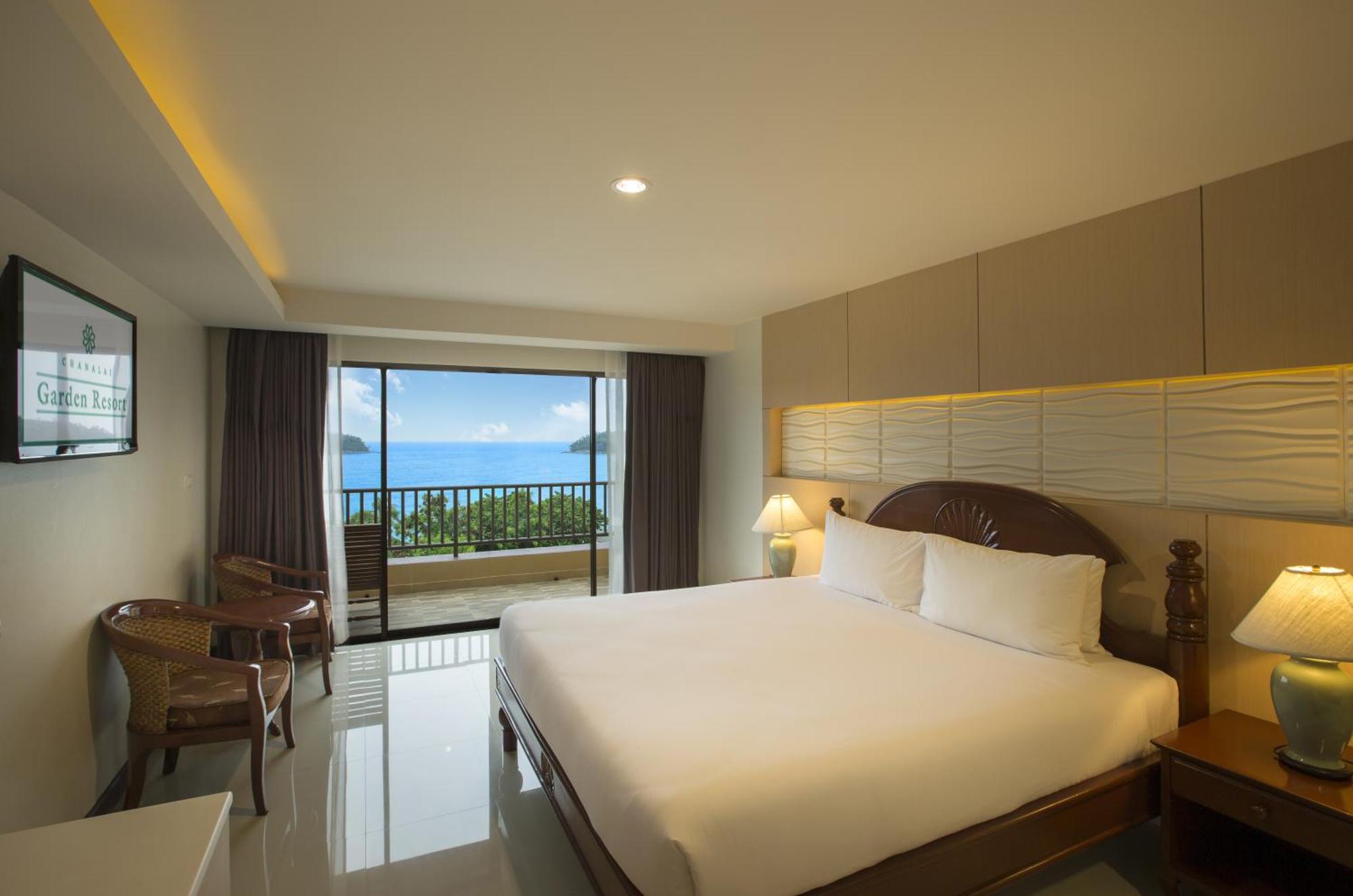 Deluxe Double or Twin Room Sea View