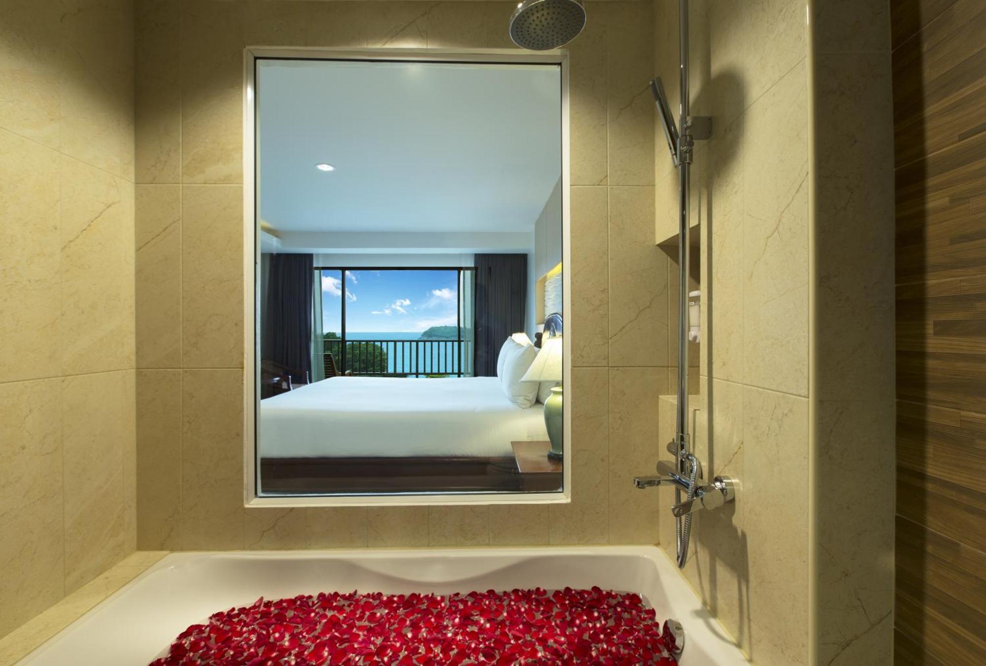 Executive Double or Twin Room Sea View