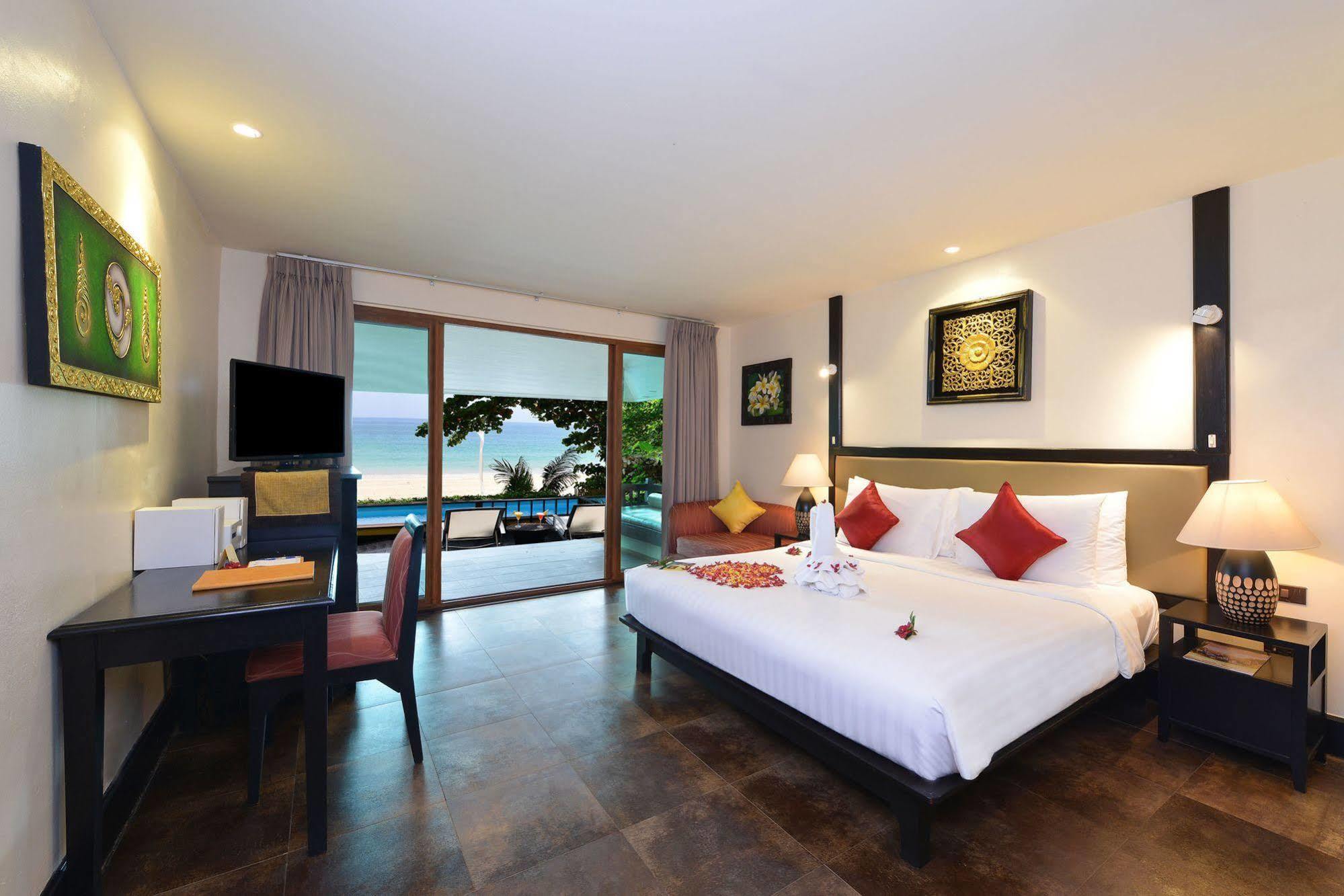 Villa Private Pool Beach Front