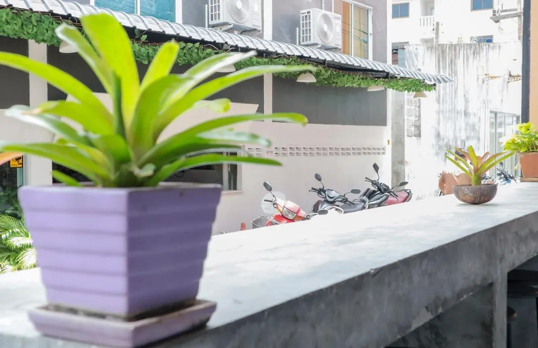 Oyo 1032 Beds Patong-1