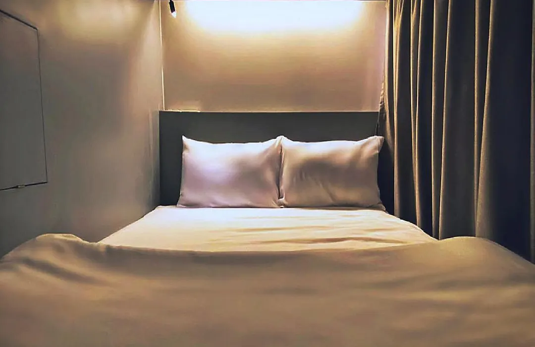 Capzule Bed Phuket-1