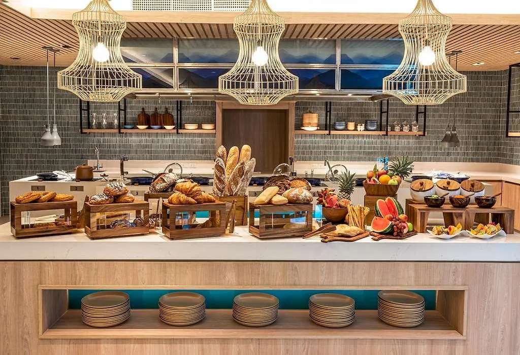 Hilton Garden Inn Phuket Bang Tao-1