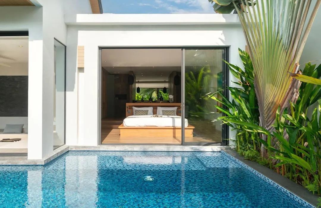 Cozy Pool Villa Naiyang Beach-1