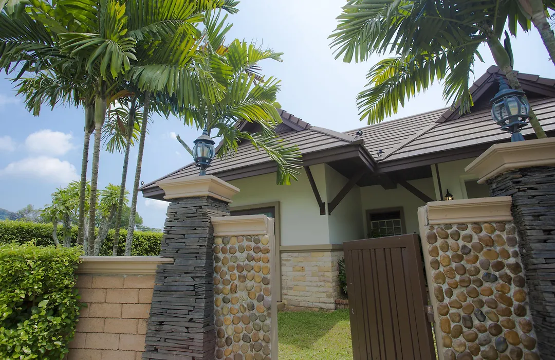Ozone Villa Phuket-1