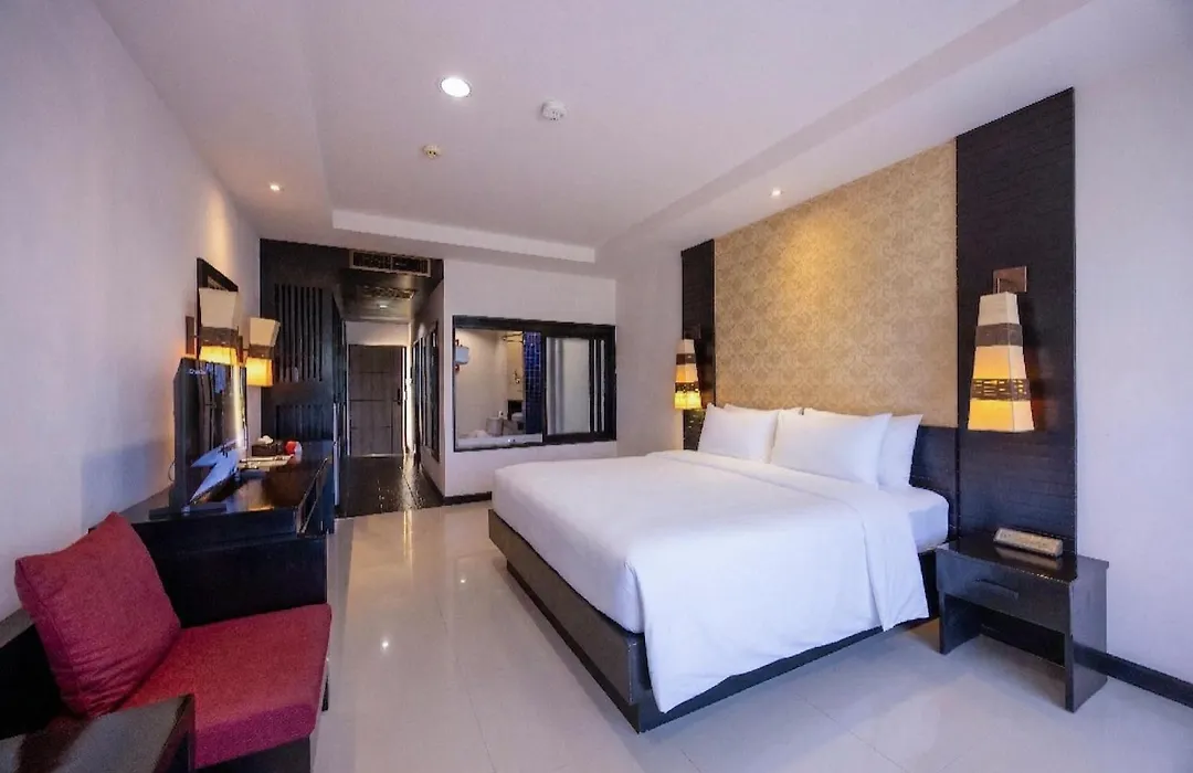 Horizon Karon Beach Resort & Spa-1