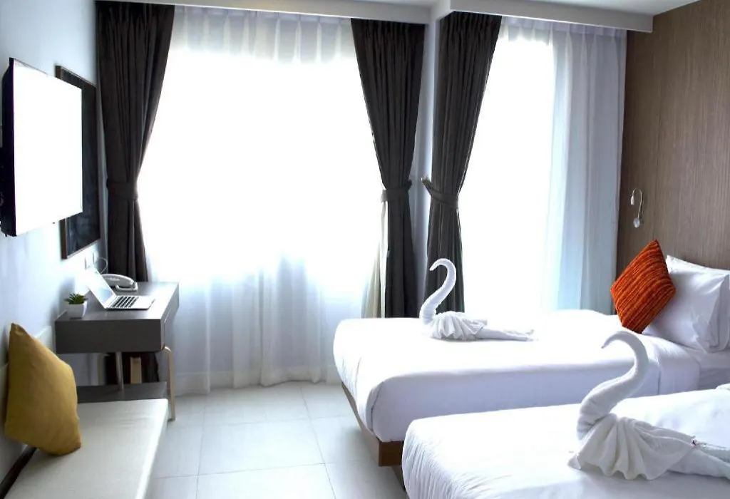 Elegancy Sansabai Hotel-1