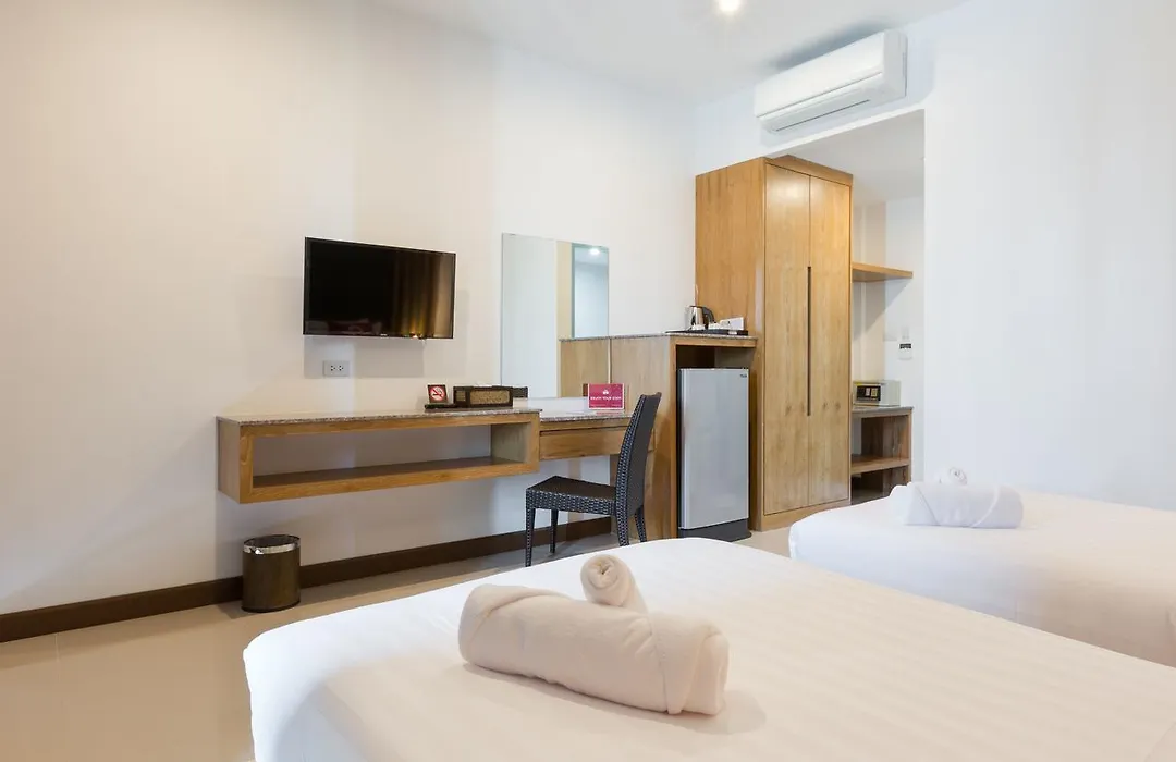 Zen Rooms Takua Thung Road-1