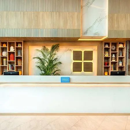 Hilton Garden Inn Phuket Bang Tao-3
