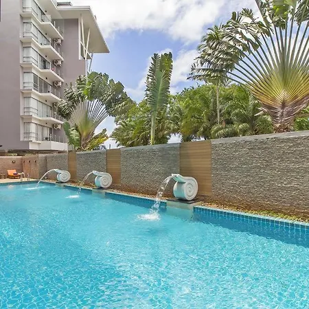 Chic Condo By Resava-2