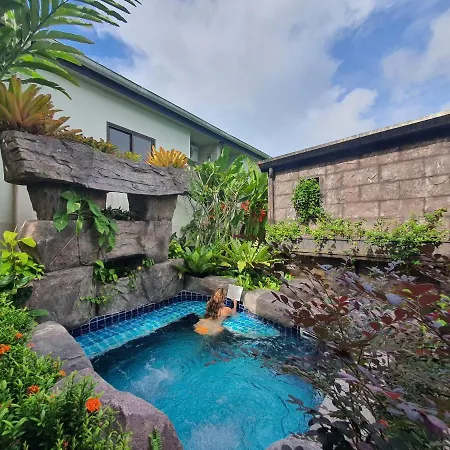 Baan Muchshima Hostel Phuket-2